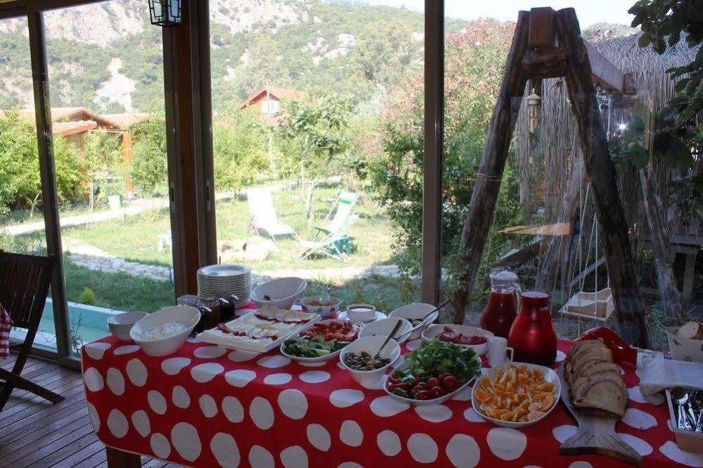 Villa Iz Çıralı Ngoại thất bức ảnh